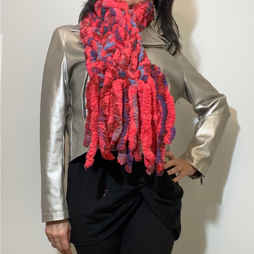 Winter scarf with pocket pink scarf